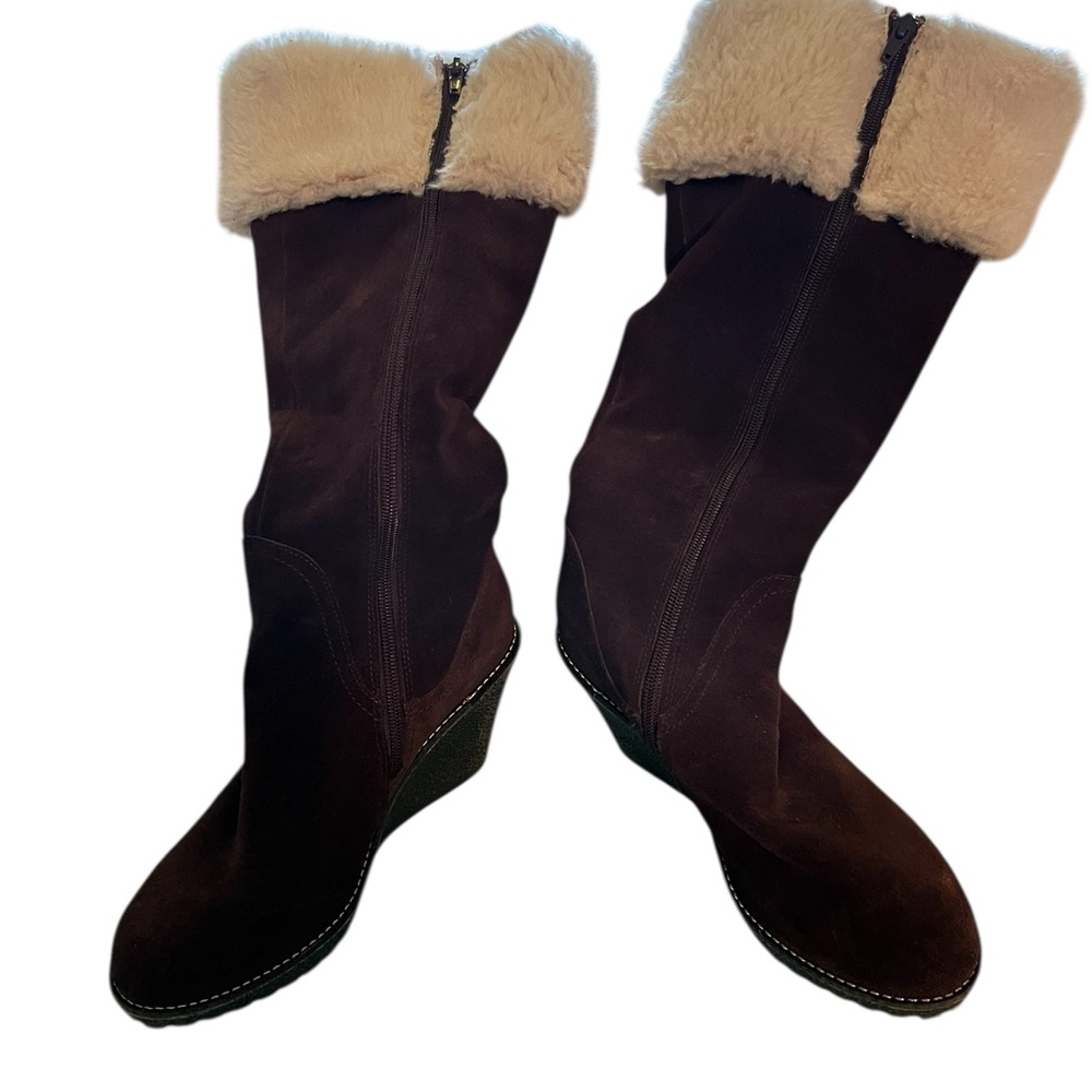 Elegant Brown Fur-Lined Women's Boots